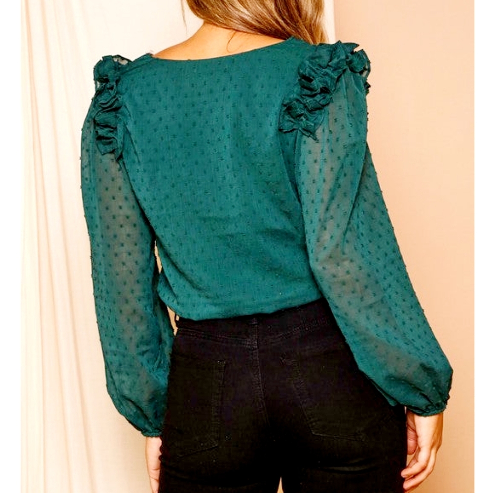 PEACH LOVE CALIFORNIA Boho Chic Long Sleeves Top - Picture 3 of 7